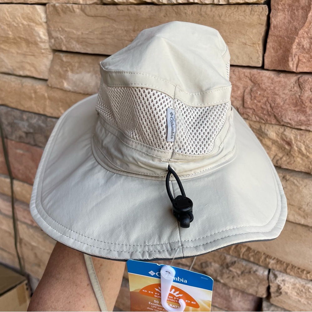 Columbia beige Omni Shade Outdoor Hat Unisex OS NWT